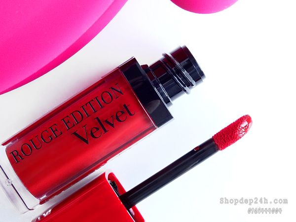  photo Rouge-Edition-Velvet-Bourjois-6_zpsqavef0dd.jpg