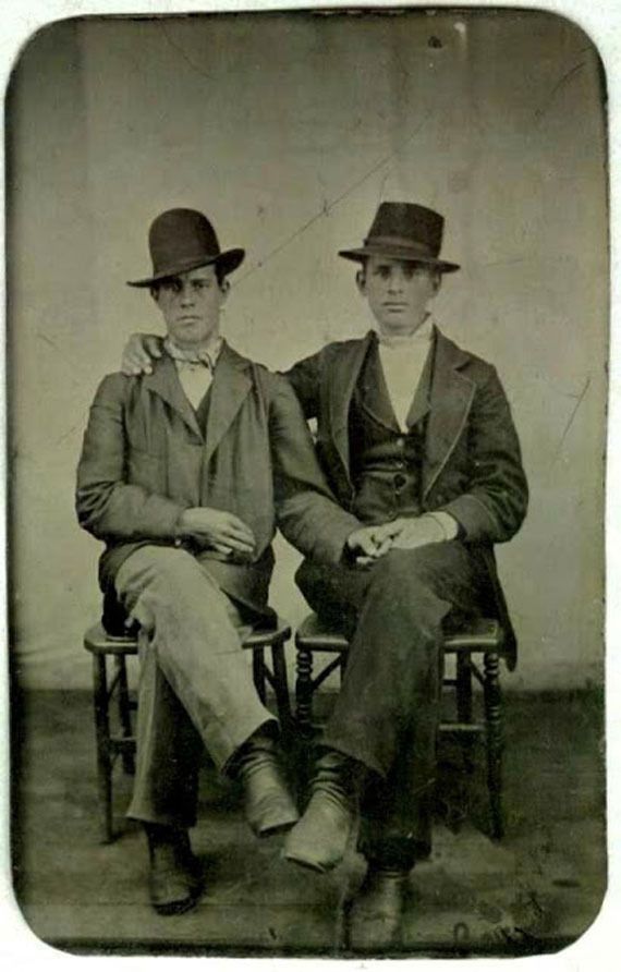  photo Gay-Lovers-in-the-Victorian-Era-16_zpsrmb9ikvo.jpg