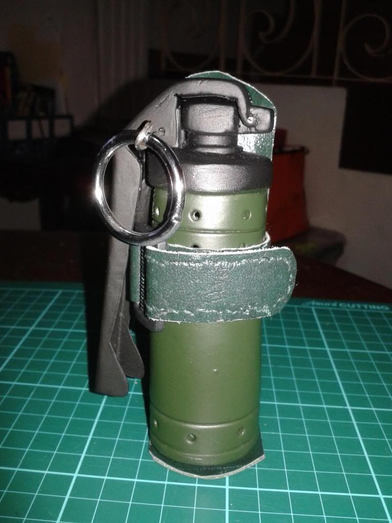 DREDD 3D Smoke Grenade DIY